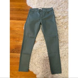 Sage green skinny jeans forever 21 denim 30 pants
